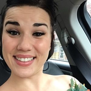 Meet your Posher, Arianna